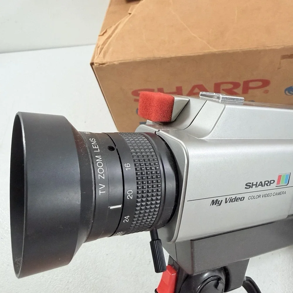 SHARP QC-50 Vintage Color Video Camera Japan Silver Black W/ Box POWERS ON READ